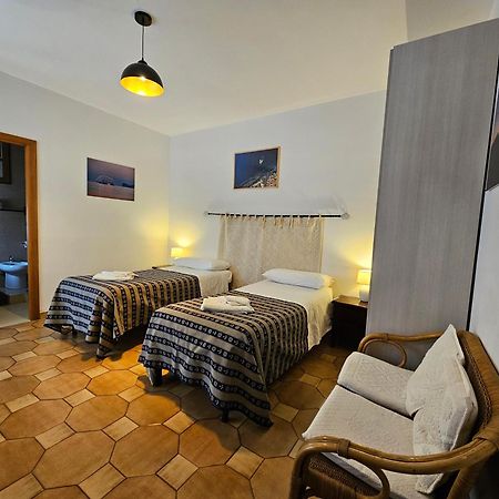 Antonhouse Alghero Hotel Luaran gambar