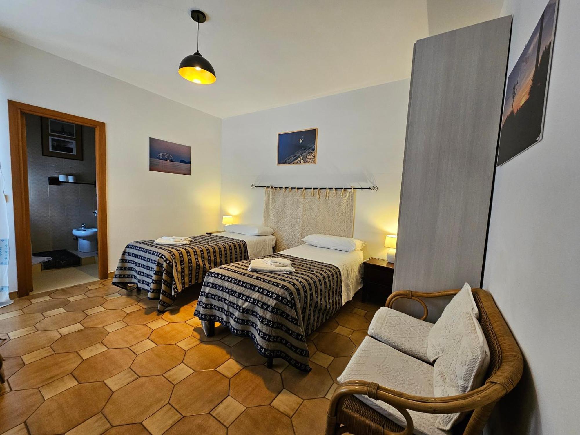 Antonhouse Alghero Hotel Luaran gambar