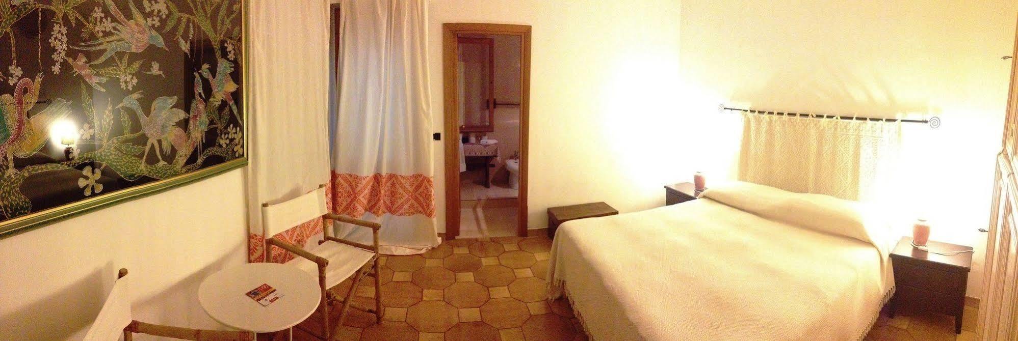 Antonhouse Alghero Hotel Luaran gambar